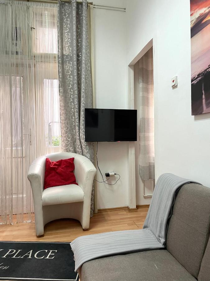 Princess Apartment *